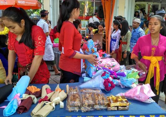 Rayakan Hari Kasih Sayang, SMK Negeri 1 Singaraja Gelar Aksi Donor Darah