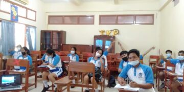 Siswa Sambut Gembira PTM